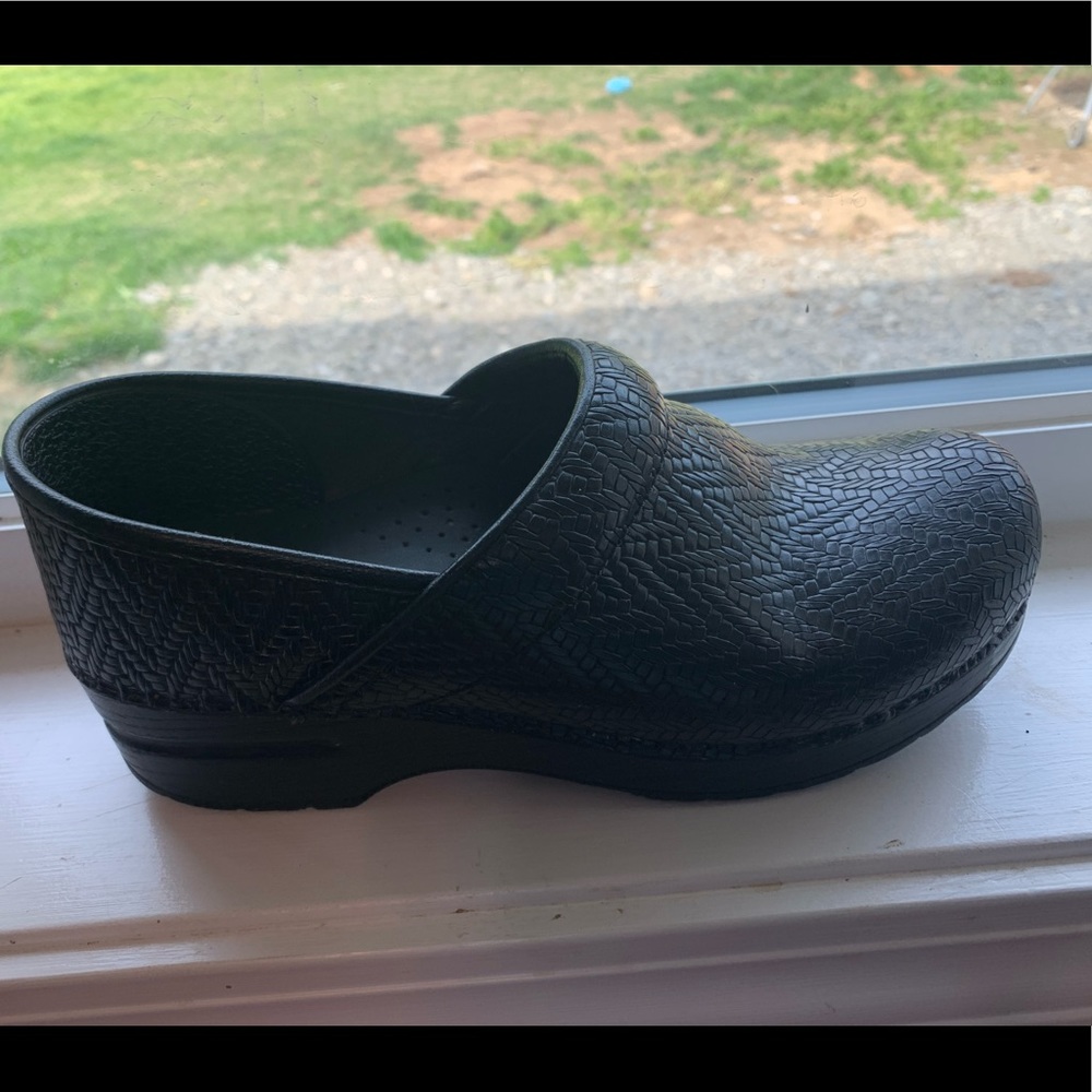 Danskos size 38 (8)